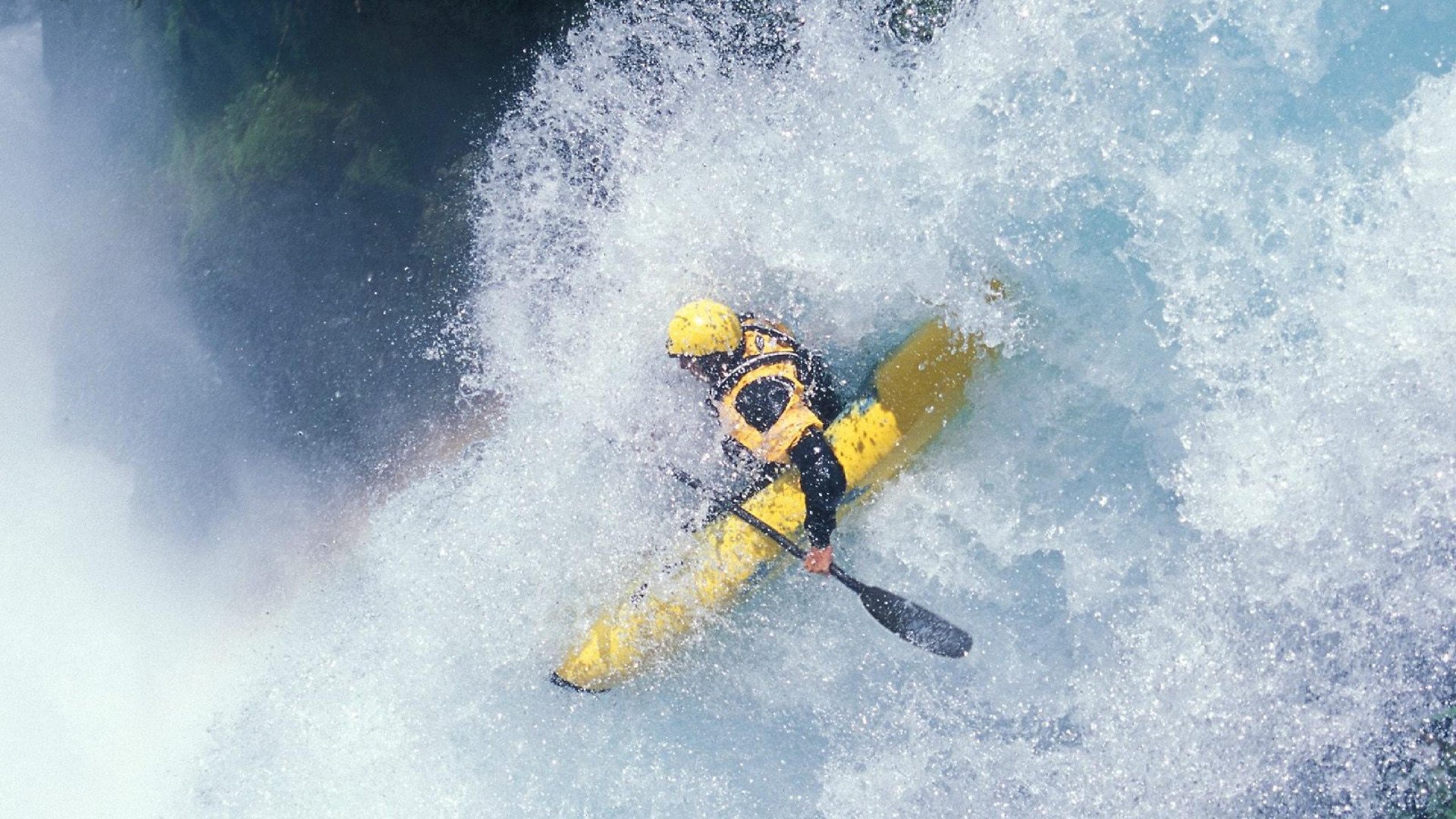 波兰神锋一锤定音，塞内加尔悲情出局—英超争冠悬念外的洲际决胜局